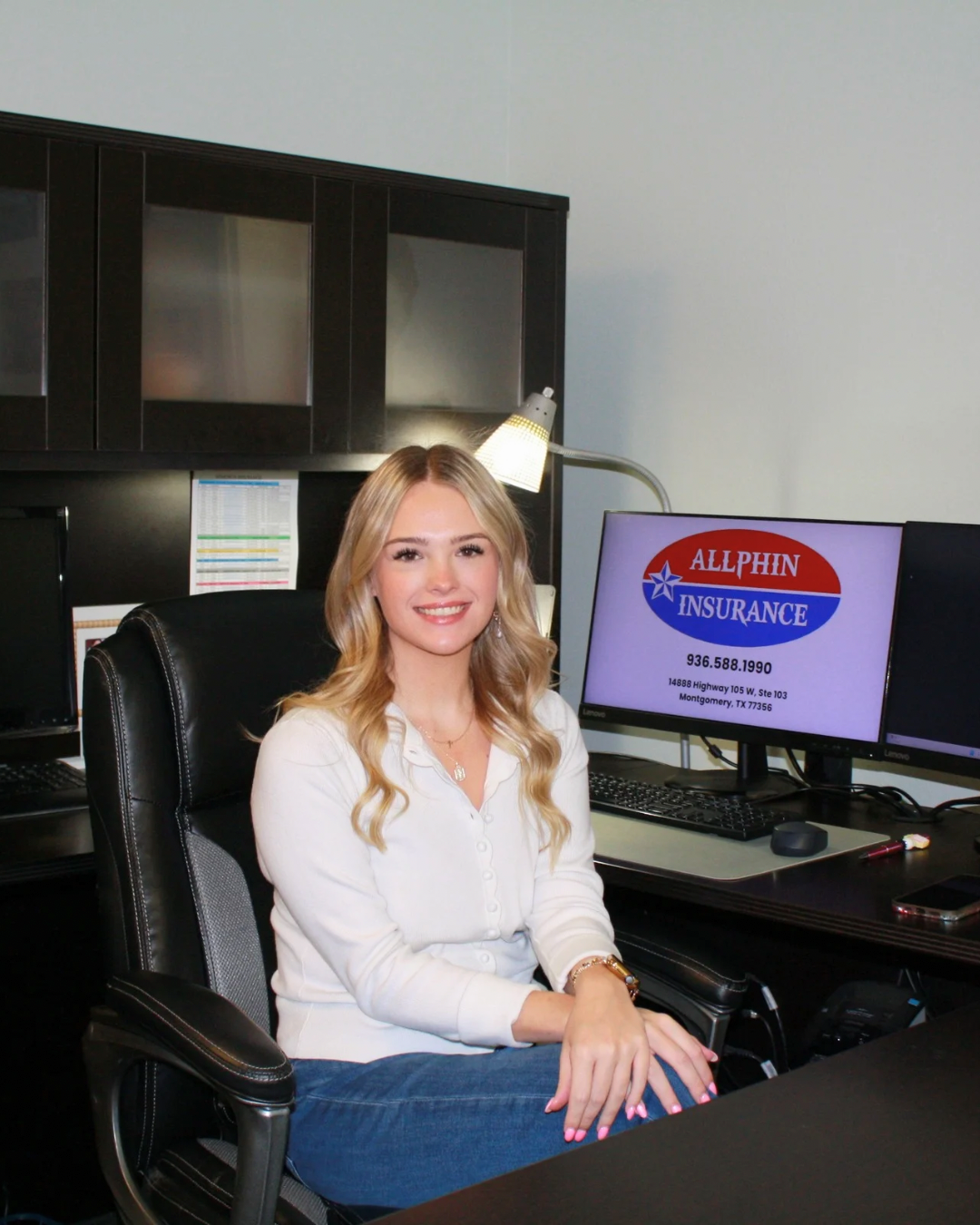 Karlee Desk 1